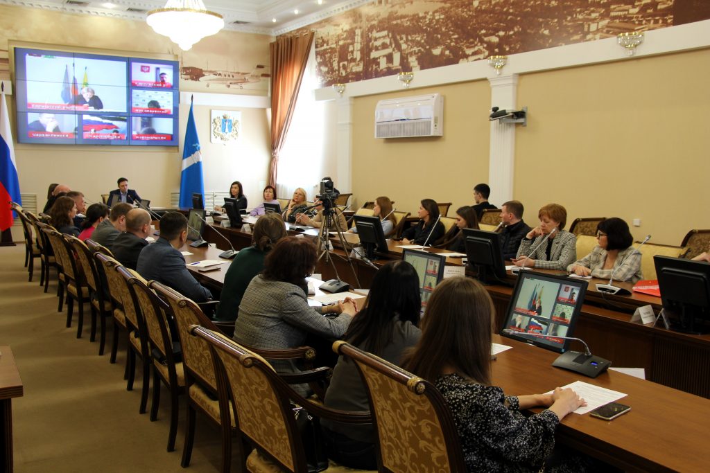 Органы власти и НКО – в Ульяновской области обсудили вопросы по формированию в гражданском обществе антикоррупционного мировоззрения.
